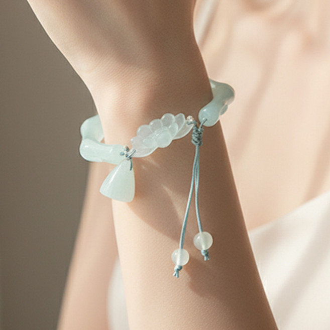 여성 재물복 금전운 행운 연꽃 태슬 매듭 옥 팔찌 A2755