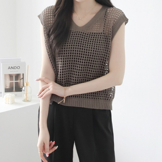 제니트 여성 루즈핏 브이넥 그물 스카시 레이어드 니트 조끼 베스트 카포그물조끼