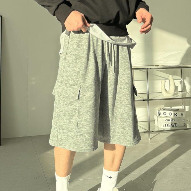 무드옴므 남녀공용 와이드 핀턱 밴딩 버뮤다 반바지 고중량 벌룬핏 포켓 트레이닝 팬츠