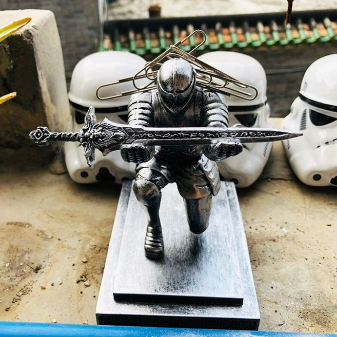 홀더 소품 펜슬 펜거치대 중세기사 만년필 펜꽂이 트레이, 1개, 기사 펜 홀더 자석검포함