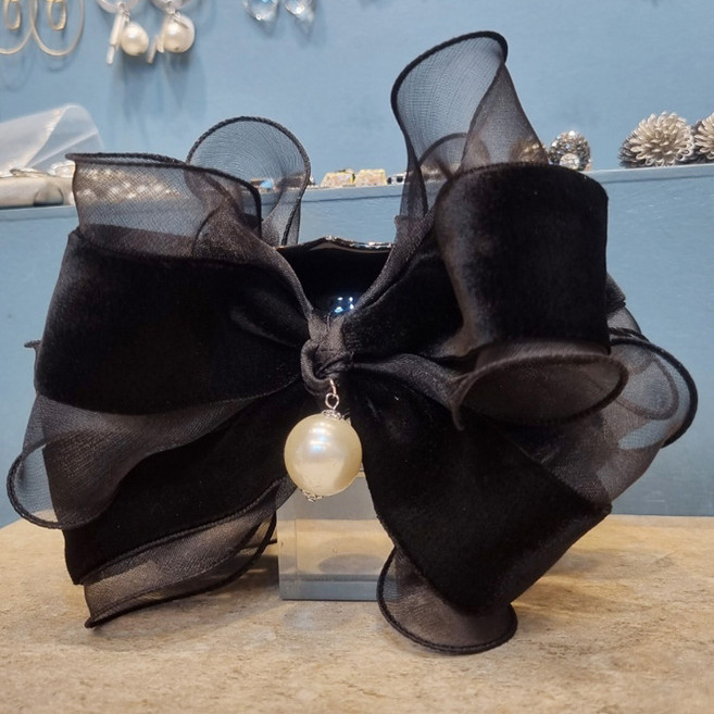 [루루핀 rurupin] 시스루와 벨벳 커버 나비 리본 중앙 왕진주 올림머리 반머리 리본 집게핀