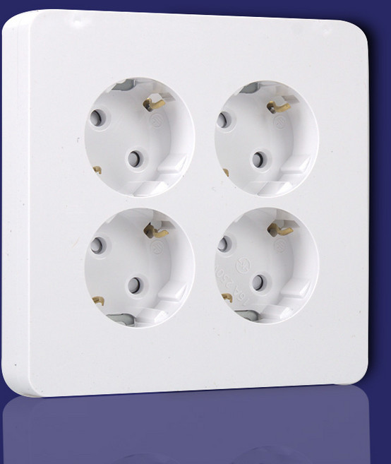 현대일렉트릭 국산 베뉴 매입 4구 콘센트, 1개