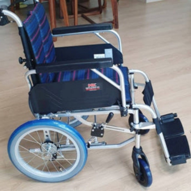 여행용 접이식휠체어 미라지7 16D 노인용휠체어, 1개, 일반구매