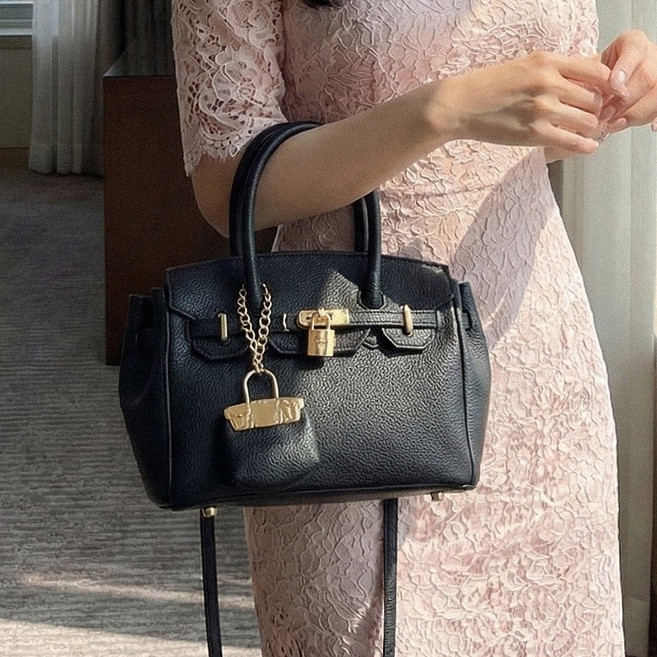 글램디브 슈이넬 숄더백 토트 키링 하객룩 A2181