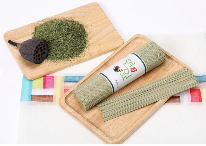 [건강한 프리미엄 국수] 자연이랑 오방국수 단품 400G (연잎 백년초 단호박 현미찹쌀 흑미쌀 중 택 선택) 속편한 국수 소면 건강소면 프리미엄국수, 1개