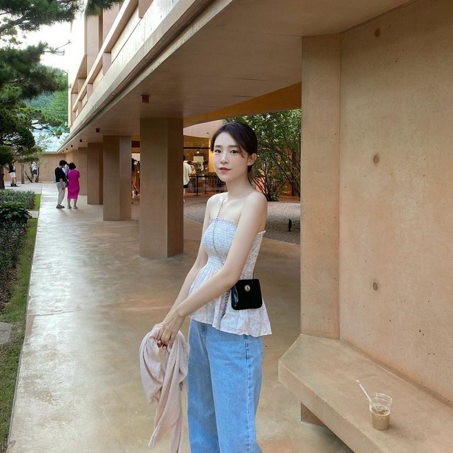 투니스 여성 스퀘어 미니 체인 크로스백