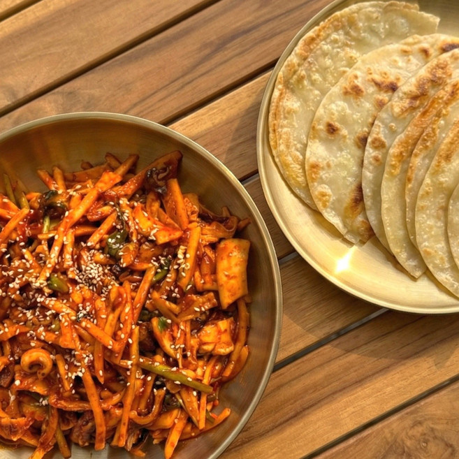 넉넉한양 오징어 반고개 논고동 무침회 세트, 1세트, 1.4kg