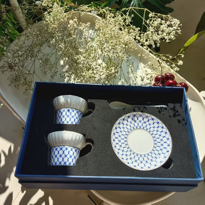 三八女神節好禮咖啡杯碟辦公室新婚禮物套裝陶瓷情侶水杯杯子禮盒, 1個, 【禮盒裝】2杯2碟2勺:150ml