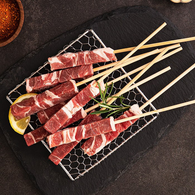 (당일배)(램스푸드) 호주산프리미엄양고기램 캠핑용 구이용 스테이크 시즈닝 숄더랙 양꼬치 큐브 프렌치랙 양늑간살 양살치살[양꼬치200g x 2개=20꼬치 +쯔란양념10g], 2팩, 200g
