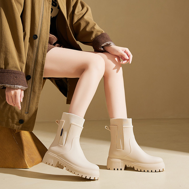 YANGTA 패션 심플 여성 레인부츠 장마 가벼운 방수 미끄럼방지 장화