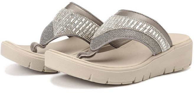 프로스펙스 여성 250 사이즈 이월 일상생활 신기 좋은 푹신한 쿠션 키높이 효과 반짝이 여유있는 핏 여름 쪼리 슬리퍼 THG 211 라이트그레이