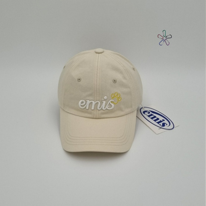 [국내 매장 정품] 이미스 레터링 로고 볼 캡 아이보리 + 카라비너