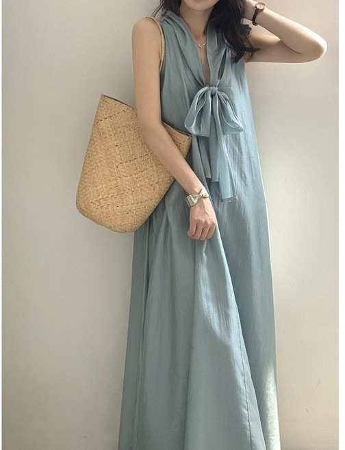 여성 텐셀 실키 리본 홀터넥 민소매 롱 맥시 슬릿 드레스 원피스