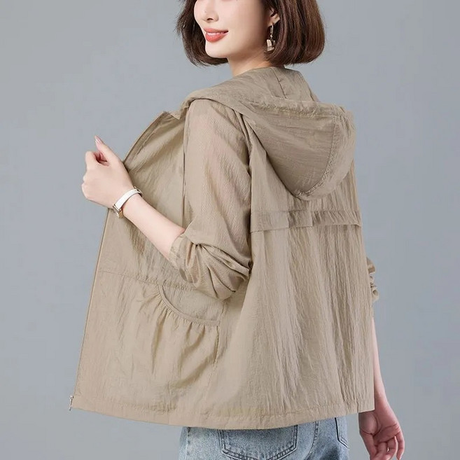 스타일닥터 여성 여름 초경량 바람막이 통기 패션 캐주얼 자외선 차단 빅사이즈 후드점퍼