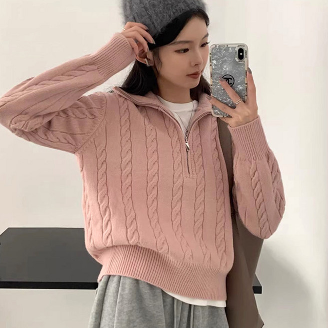 스토리원 WM-FWWT033 여성 꽈배기 반집업 니트 트위스트