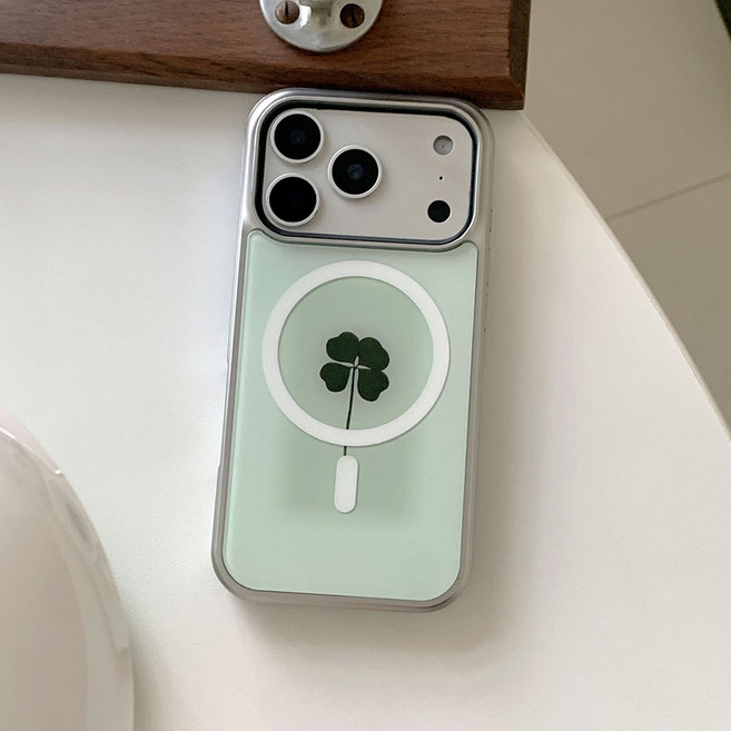[범퍼실버]그린 네잎클로버 맥세이프 폰 케이스