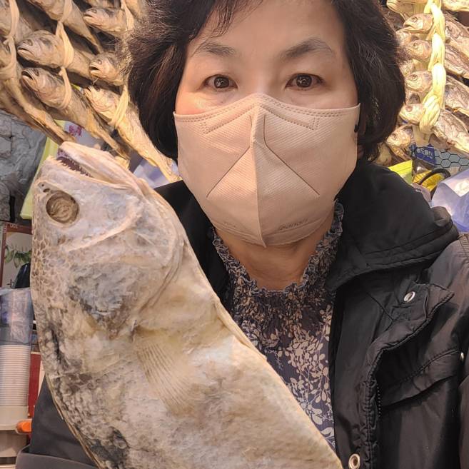 굴비다 수작업 손질 보리굴비 내장과 비늘을 완벽히 제거한 보리굴비를 20분 쪄서만 드세요. 영광 보리굴비 선물세트 10마리 왕특대31cm내외 녹차증정, 5마리(31cm내외), 1개