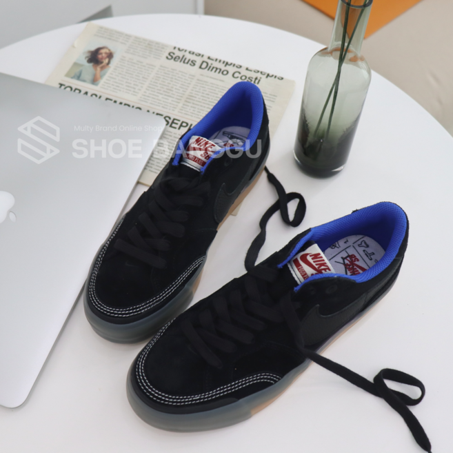 [정품] 나이키 줌 포고 플러스 블랙우드 스니커즈 보드화 올블랙