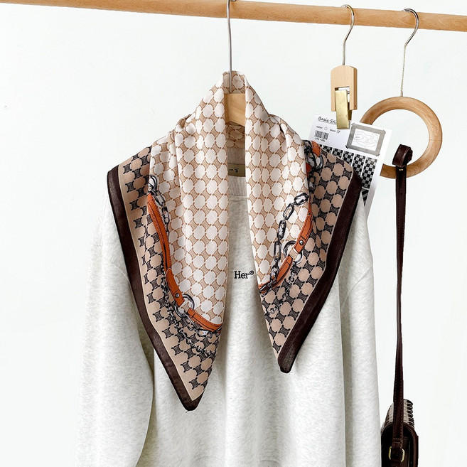 몬티레오 여성 프리미엄 쁘띠 정사각 스카프 선물 답례품