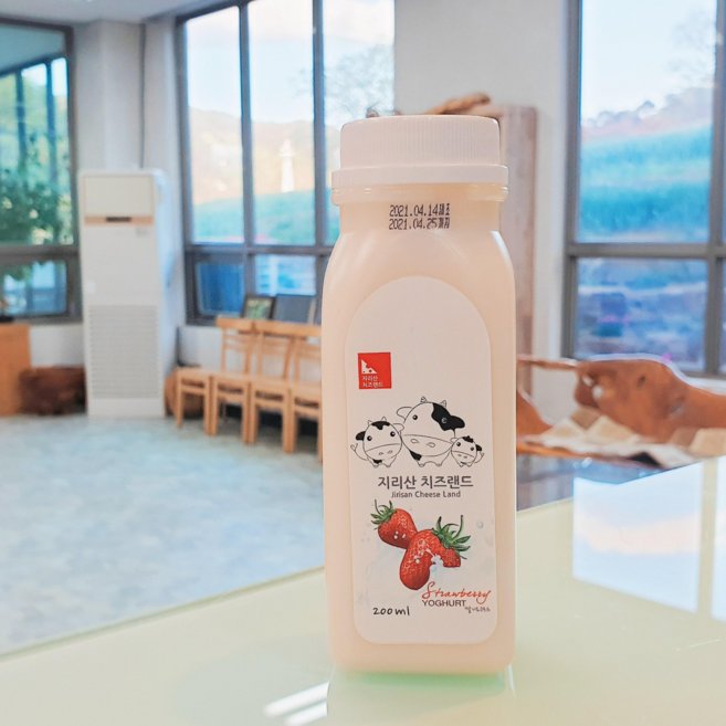 지리산치즈랜드 딸기요거트 200ml 무항생제 요구르트 수제요거트 유산균요구르트 마시는요거트 아침식사대용, 딸기200ml*10병, 10개