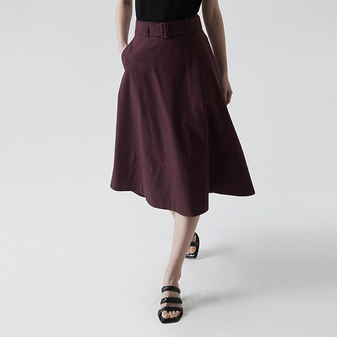 [컴젠] 여성 벨티드 코튼 플레어 스커트 WINE