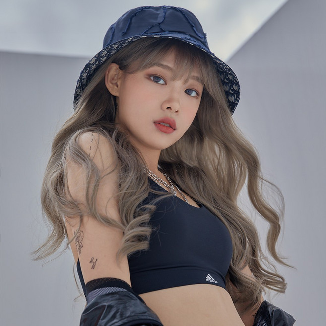 [살롱컬러 통가발] 그레이스 펌 크리스티나 (미스티사), CB1／SL1 애쉬퍼플