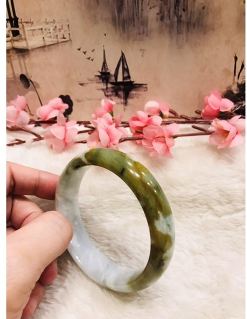 63mm 翡翠玉鐲 綠黃白多色 溫潤光澤手環