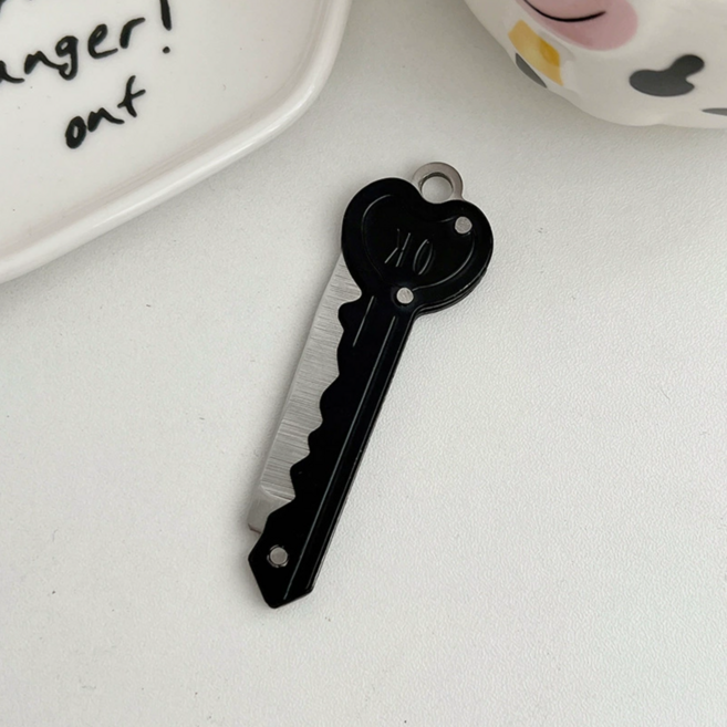 위캔바이 호신용칼 휴대용 하트나이프 랍스타키링+플라워키링 증정, 블랙, 1개