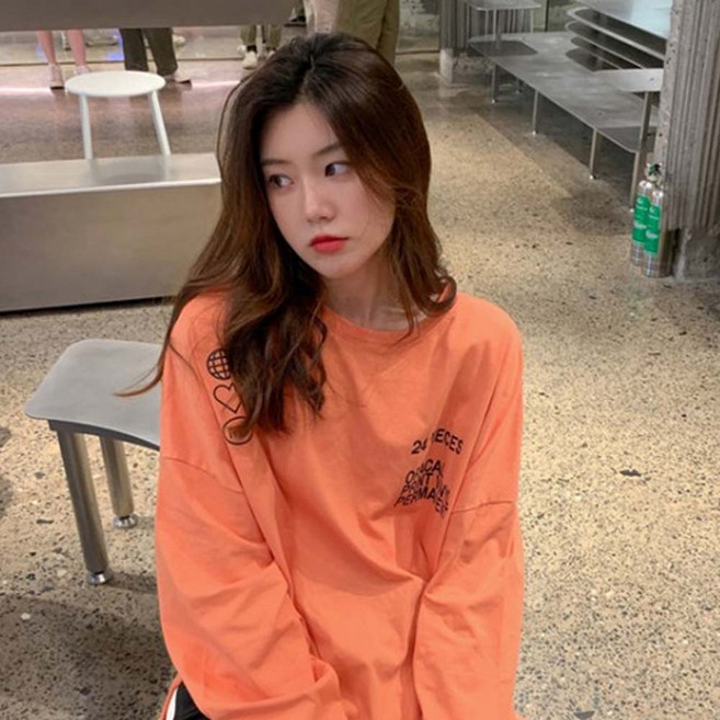 래터링 여성 라운드 티셔츠 긴팔 루즈핏 캐주얼 면 티