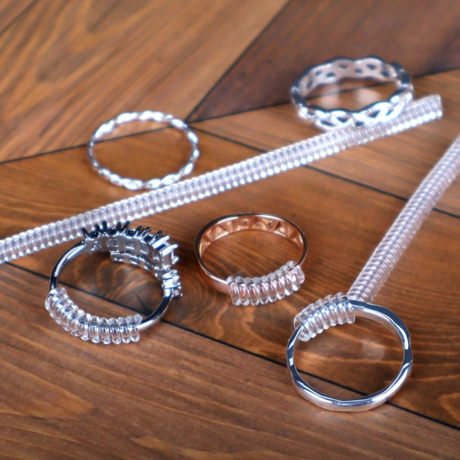 실리콘 반지 사이즈 줄이기 조절링 스프링 2P