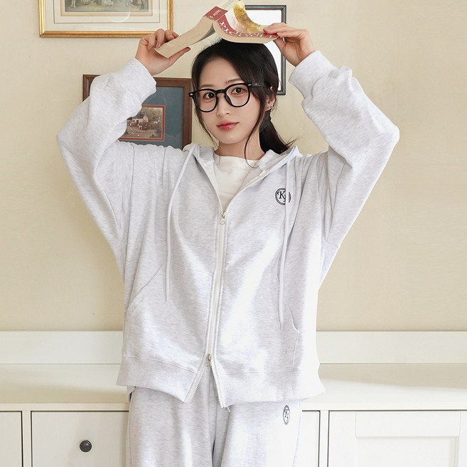 [키140/키150/키160] [자체제작] 키키코 자수오버핏후드집업 중학생 여성 키작녀 자수 오버핏 투웨이 후드집업