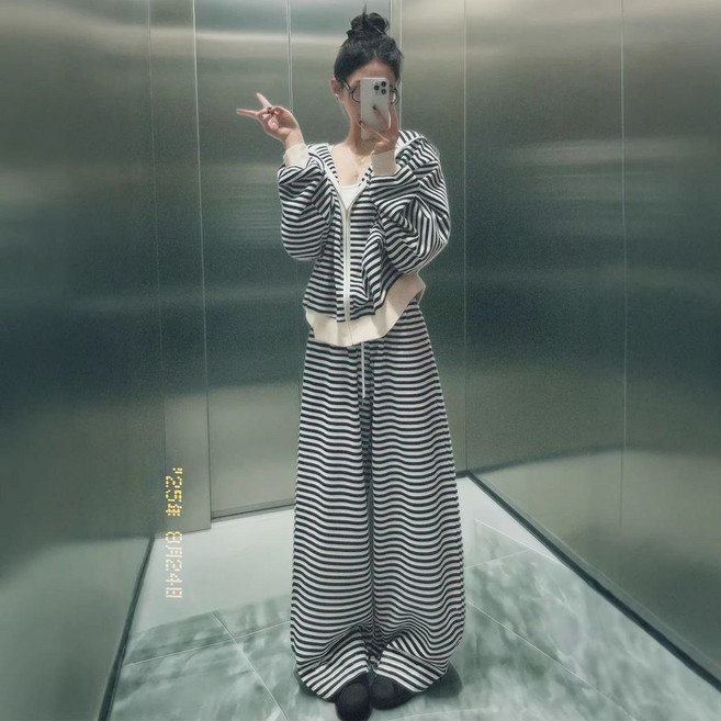 秋季條紋休閒套裝