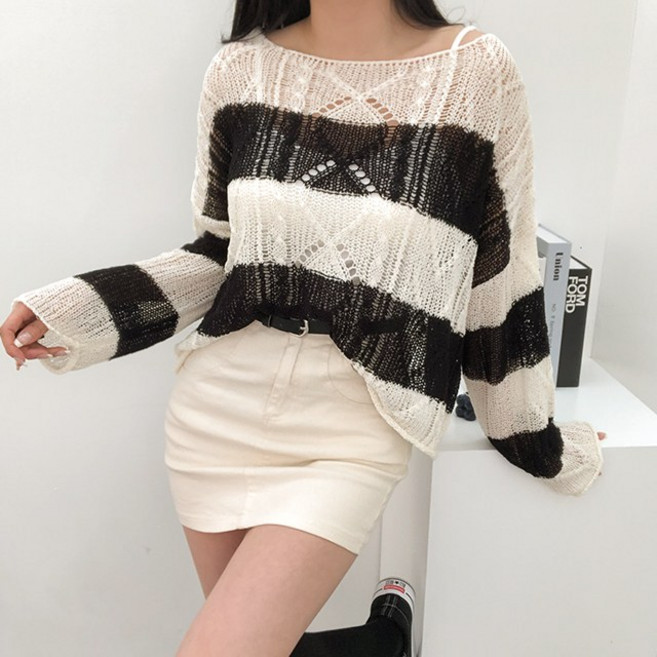 [날씬핏/4col] 롤리팝 스트라이프 단가라 오프숄더 입술넥 루즈핏 그물 니트