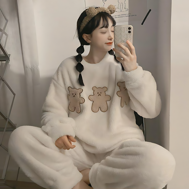 로리돌스 오버핏 수면잠옷 4종. 베이직 겨울 홈웨어 극세사 여성 파자마세트