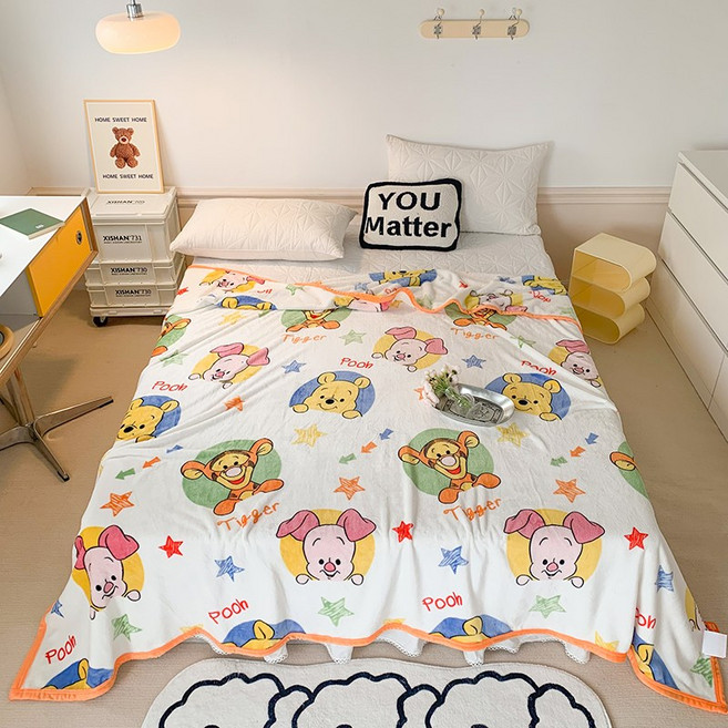 무릎담요 후지샵디즈니 오피스 커버 담요 학생 점심 여행용 1인용 밀크 융단