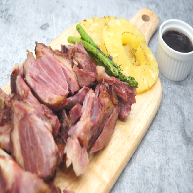 슈바인학센 독일족발 독일 정통 학센 바이에른주 슈바이학센 700g+매운소스, 700g+소스, 700g, 1개