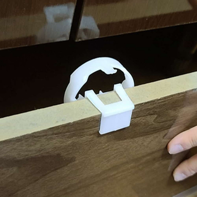 싱크대 걸레받이 고정캡 이물질차단, 1개