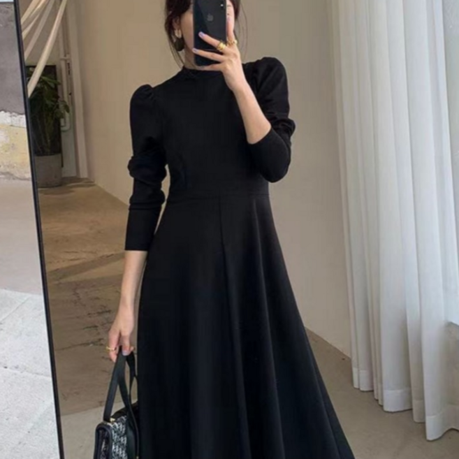 여성 롱 원피스 데일리 하객룩 블랙 여자 플레어 원피스 가을 셔링 단정