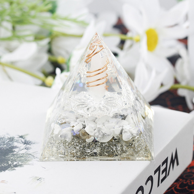 天然水晶招財金字塔裝飾品, 22號白水晶柱 白松石, 1個