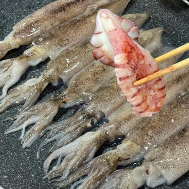 [한정특가] 구룡포 직송 생물 급냉 통찜용 총알한치 진공포장, 2개, 500g