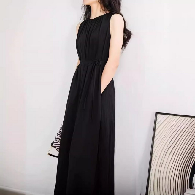 여성 여름 원피스 프렌치한 민소매 나시 롱 원피스 오버핏 데일리룩 캐주얼 원피스