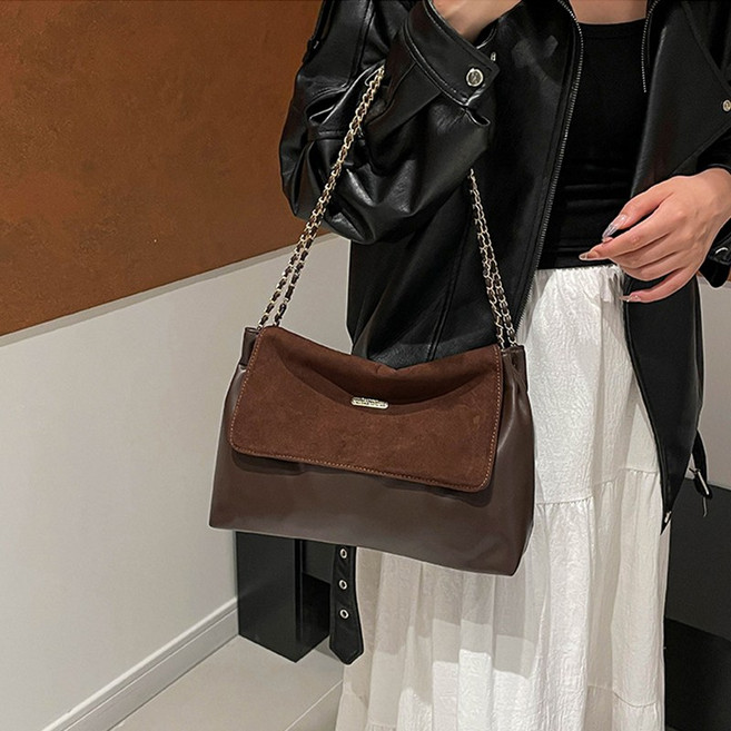 여성 숄더백 체인 가죽 크로스백 데일리 가방