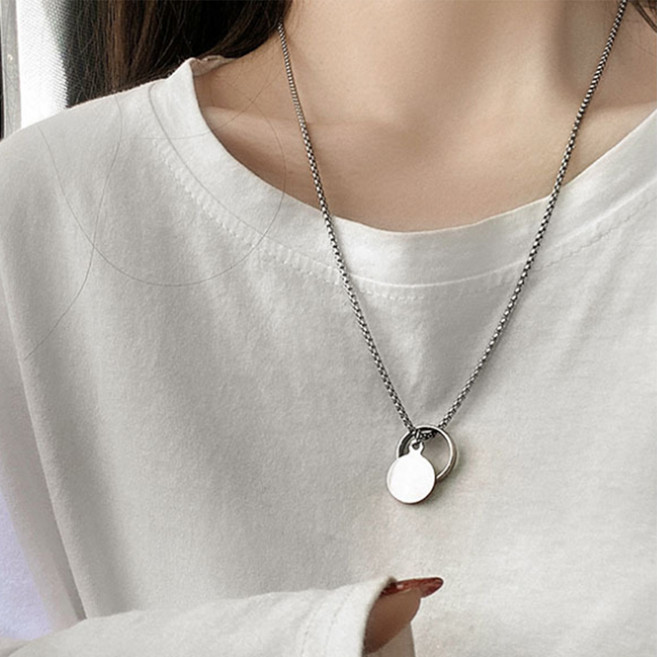 백송 써지컬스틸 더블 링 드로우 심플 라운드 목걸이 커플 우정 심플 데일리 패션 코디