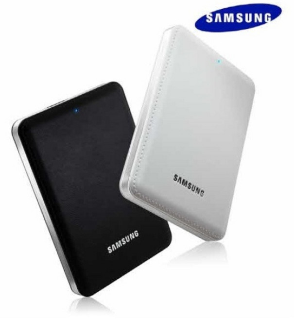 삼성전자 대용량 외장하드 1테라 2테라 4테라 휴대용 USB3.0 포터블 1TB 2TB 4TB 파우치 포함, 블랙