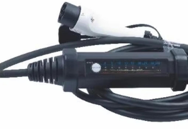 380V IEC62196-2 휴대용 ev 충전기 11kw 자동차 빨간색 플러그 포함)