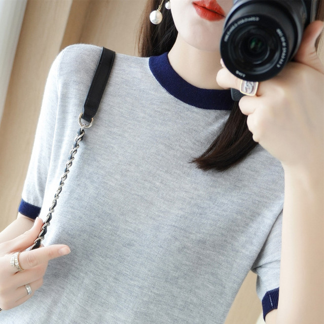 2022 년 여름 여성 티셔츠 새로운 느슨한 라운드 넥 컬러 매칭 짧은 짧은 소매 한국 재킷 니트