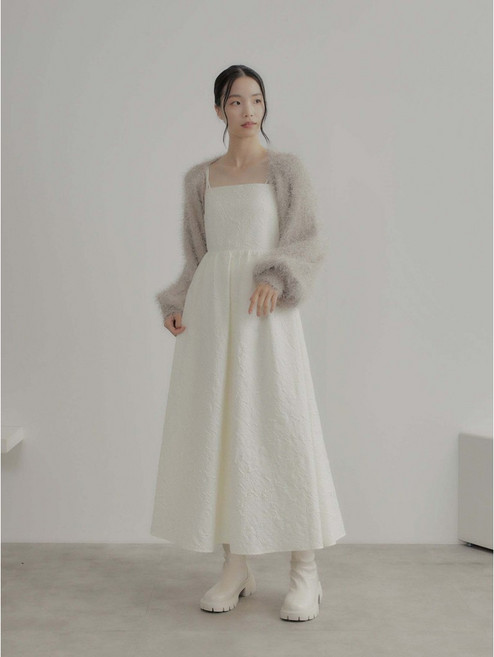 olu 浪漫緹花洋裝 象牙白 方領細肩帶 優雅舒適 長版款式, 象牙