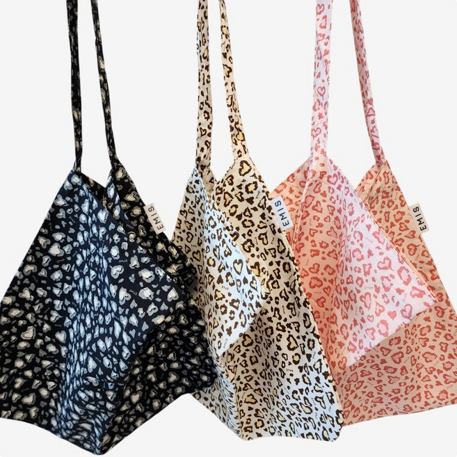 [국내매장정품] 25SS 이미스 에코백 로고 레오파드 호피 가방