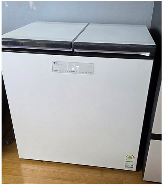 LG전자 디오스 오브제컬렉션 김치톡톡 217L 2도어 뚜껑형 김치냉장고 방문설치, 오브제컬렉션 에센스화이트, Z225MQQ151