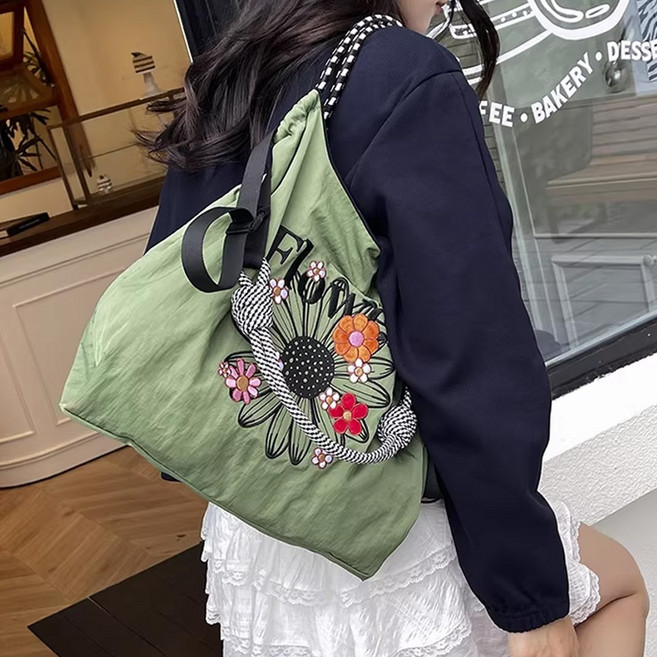 후암마켓 플라워 자수 나일론 로프 빅 숄더 에코백 크로스백 보부상 가방